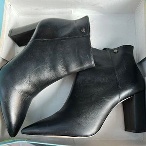 Antonio Melani black boots size 8.5